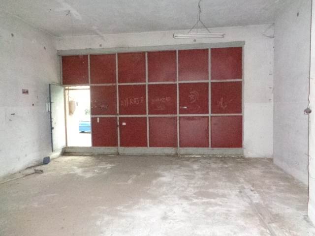 (For Rent) Commercial Logistics Storage space ||  West Attica/Elefsina - 180 Sq.m, 1.000€ 