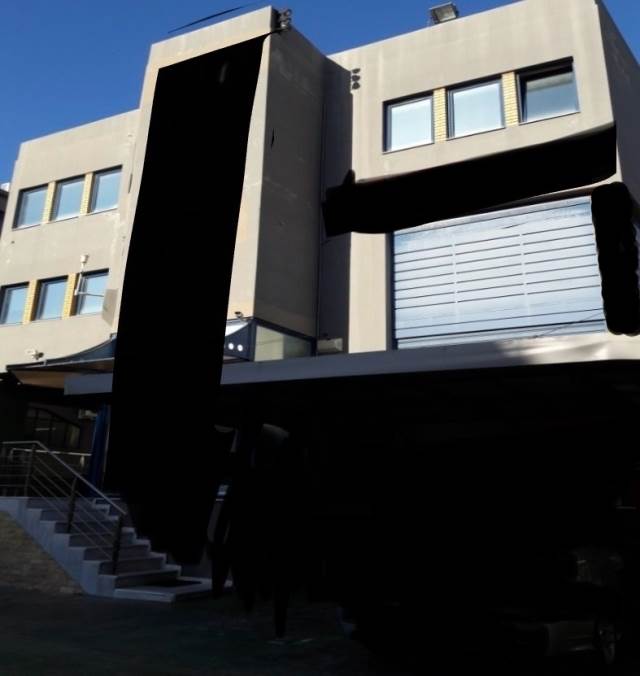(For Sale) Commercial Building || Athens North/Metamorfosis - 1.880 Sq.m, 1.700.000€ 